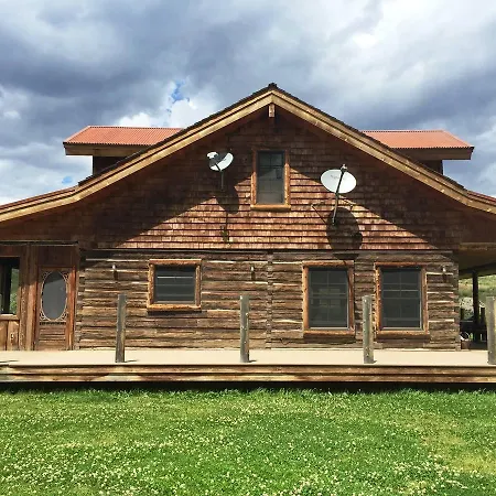 Schoolhouse Cabin Gardiner Exterior photo