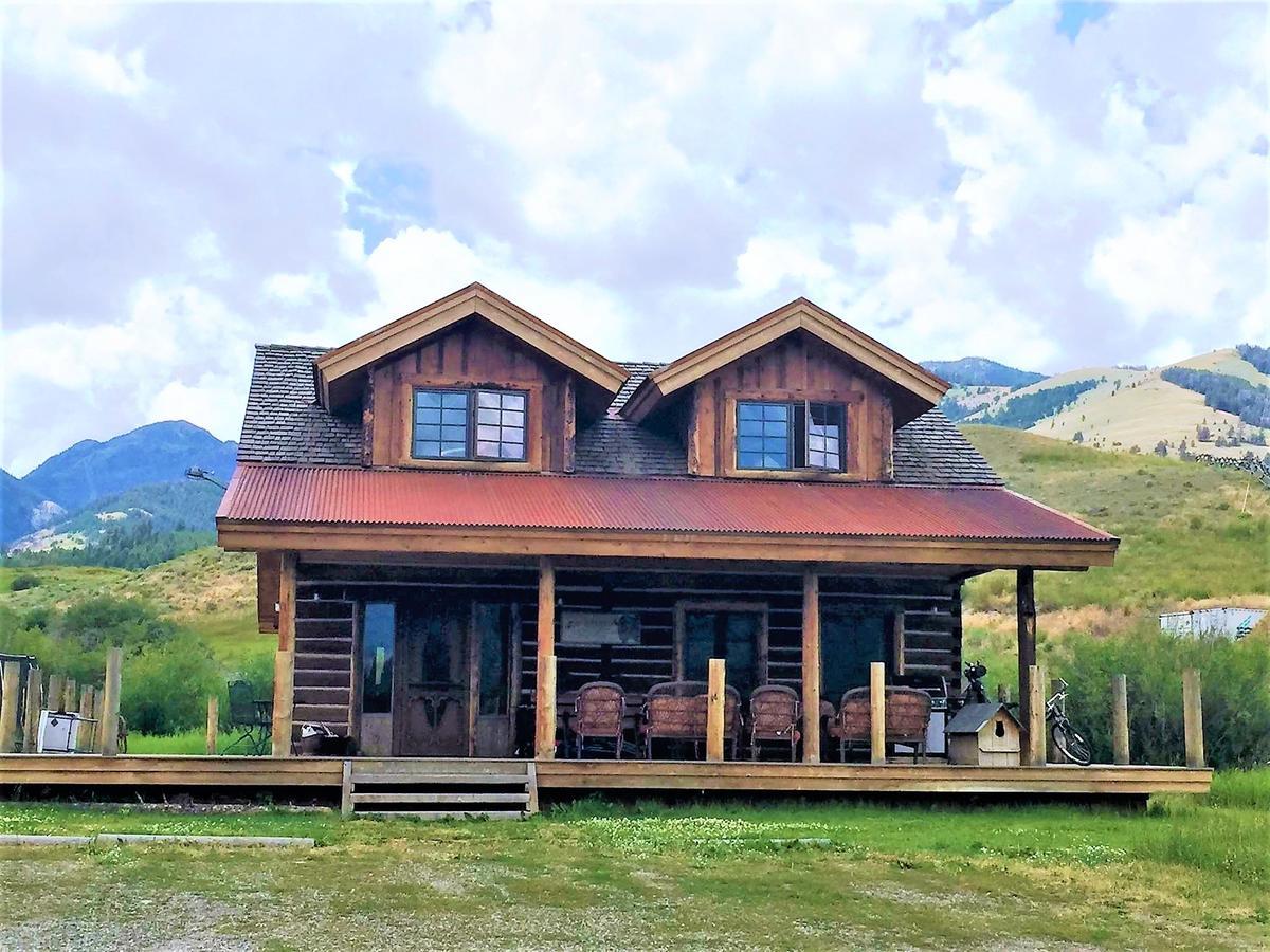 Schoolhouse Holiday home